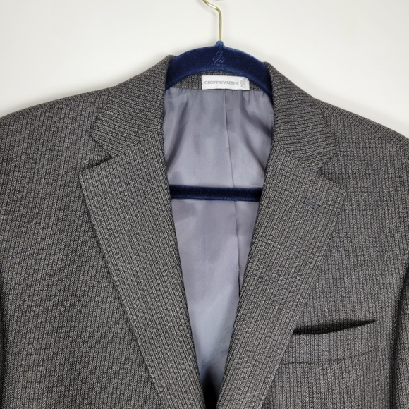 Geoffrey Beene Men's Textured Gray Black Brown Blazer 2 Button Size 42R - Picture 3 of 10